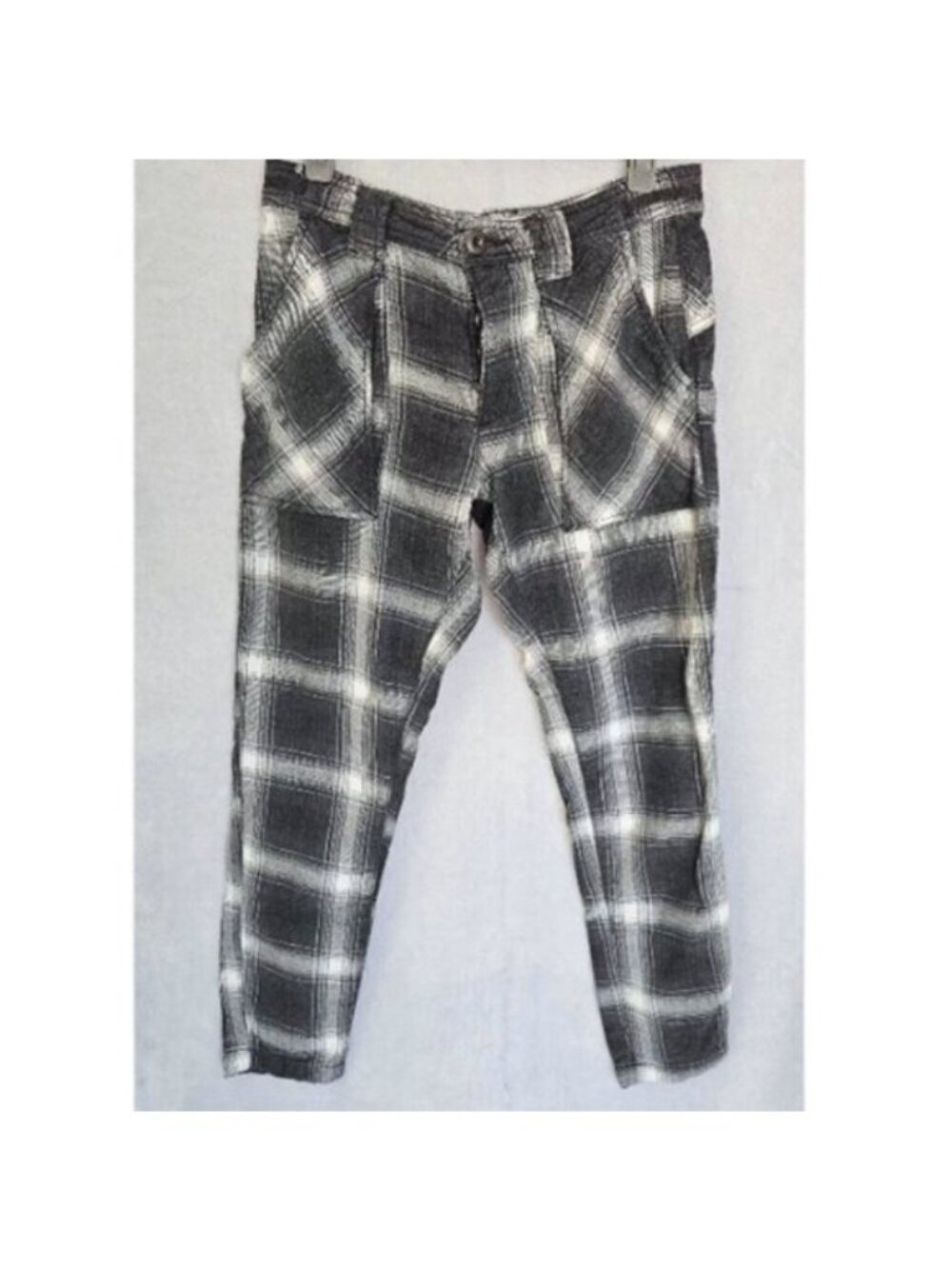 Free People Size 0 Black, White, Gray Flannel Plaid Slouchy Utility Pants EUC - Picture 2 of 6